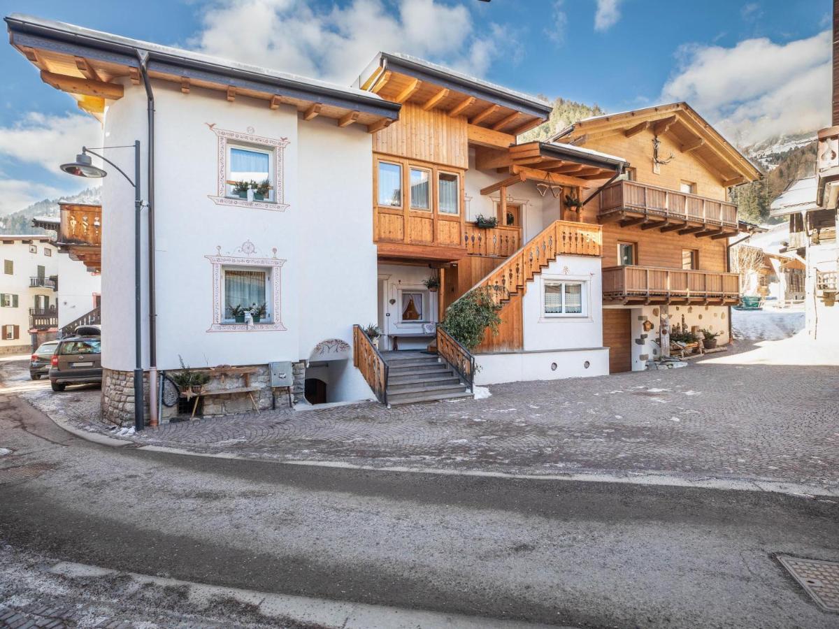 Chalet Osmar Appartamento 1 Campitello di Fassa Kültér fotó