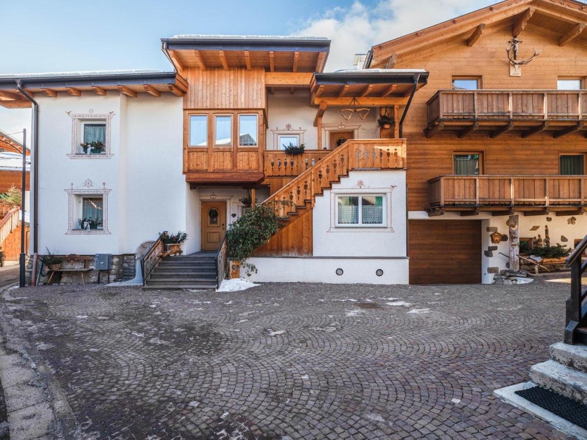 Chalet Osmar Appartamento 1 Campitello di Fassa Kültér fotó